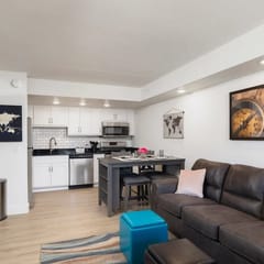 104-Ground level, close to convention center