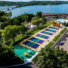 Beautiful Lake View, spacious, pool, pickleball
