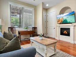 L-7 Close to SDC, lakeview clean and cozy - Image 3